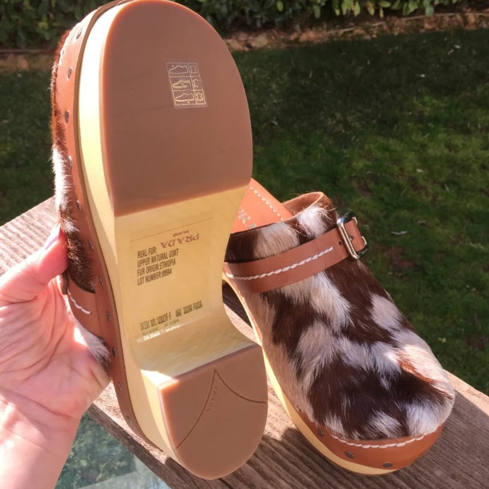 NIB RARE PRADA FUR CLOGS🎉🎉🎉🎉 - Picture 4 of 8